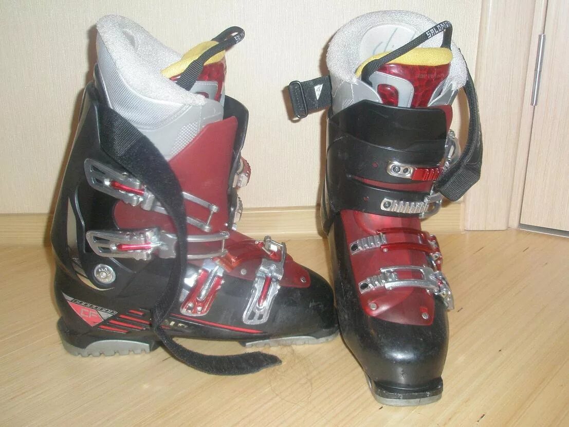 Ботинки атомик junior. Горнолыжные ботинки head edge 7. Ботинки для горных лыж rossignol all mountain axium x 50. Горнолыжные ботинки 22 размер. Ботинки salomon mission rs.