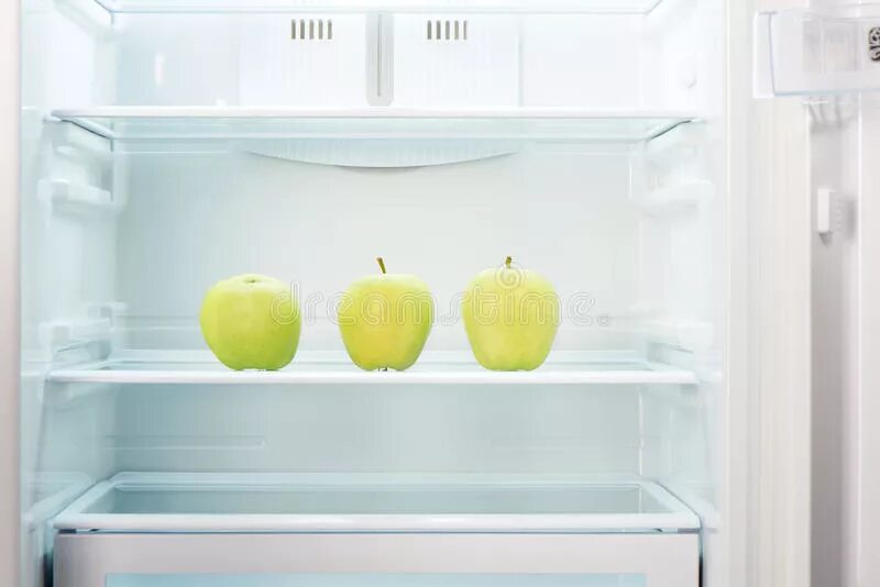 Сколько яблок в холодильнике. Яблоки в холодильнике. Холодильник открытый пустой. Холодильник Apple. Холодильник яблочный холодильник яблочный холодильник.