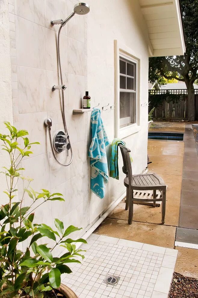 Душевая на даче. Душевая на даче. Garden shower. Garden shower. Душевая на даче.