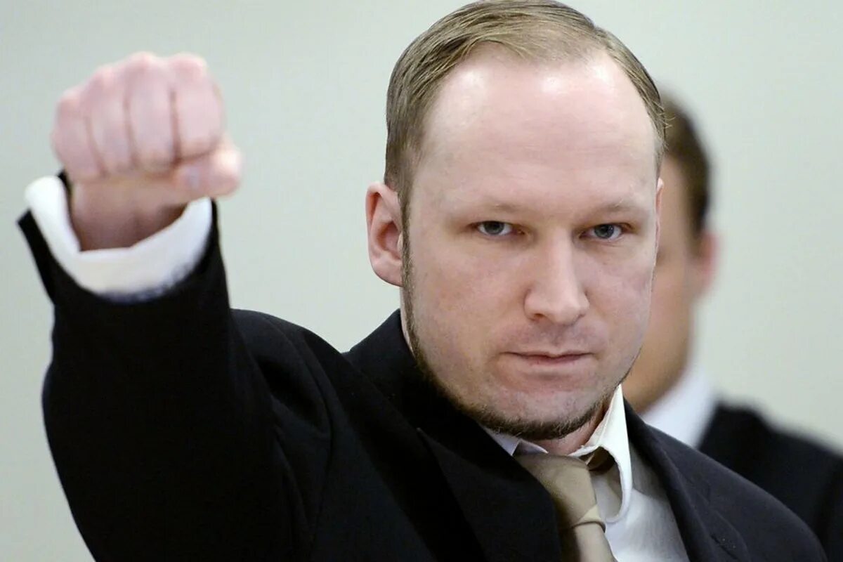 Брейвик икона. Брейвик тамплиер. Андерс беринг брейвик фото. Русский брейвик. Андерс беринг брейвик 2021.