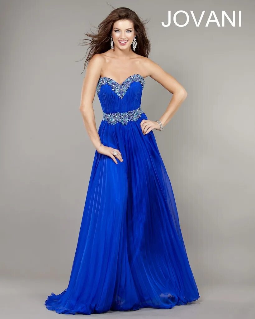 нежно розовое свадебное платье. платье paris collection. голубое платье. свадебное платье с вырезом каре. Dresses 33.