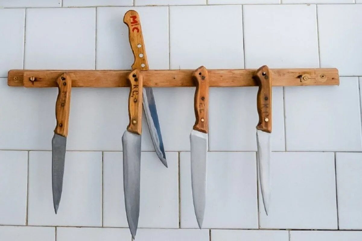 К чему снится нож в сердце. Легенда об ударе ножом в спину. К чему снится нож в сердце. К чему снится нож в сердце. К чему снится нож видеть.