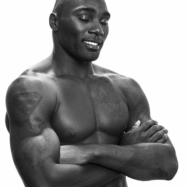 Энтони джонсон боец. Смерть энтони джонсона. Энтони рамбл джонсон болезнь. Ромеро энтони джонсон. Энтони умирает.