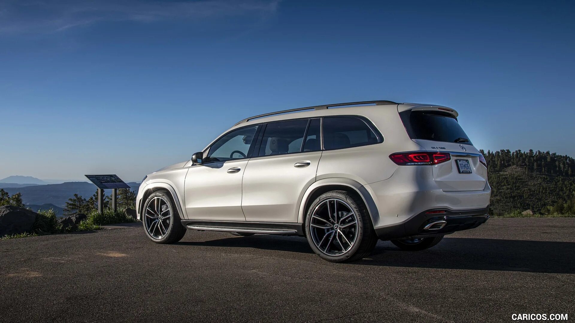 Gls 580 4matic. Мерседес gls 2020. Mercedes gls 580. Мерседес глс 580. Mercedes gls 580.