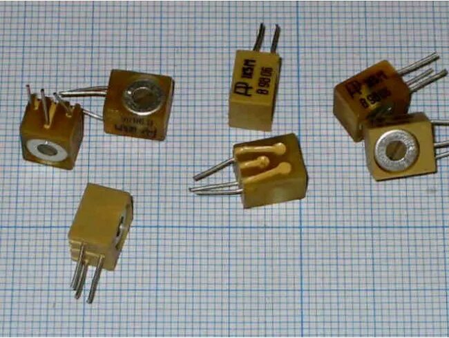 Резистор подстроечный сп3. Резистор подстроечный 3к 3м. Подстроечный резистор сп3 вертикальный. Подстроечный резистор сп3 аналог. Сп 3 13