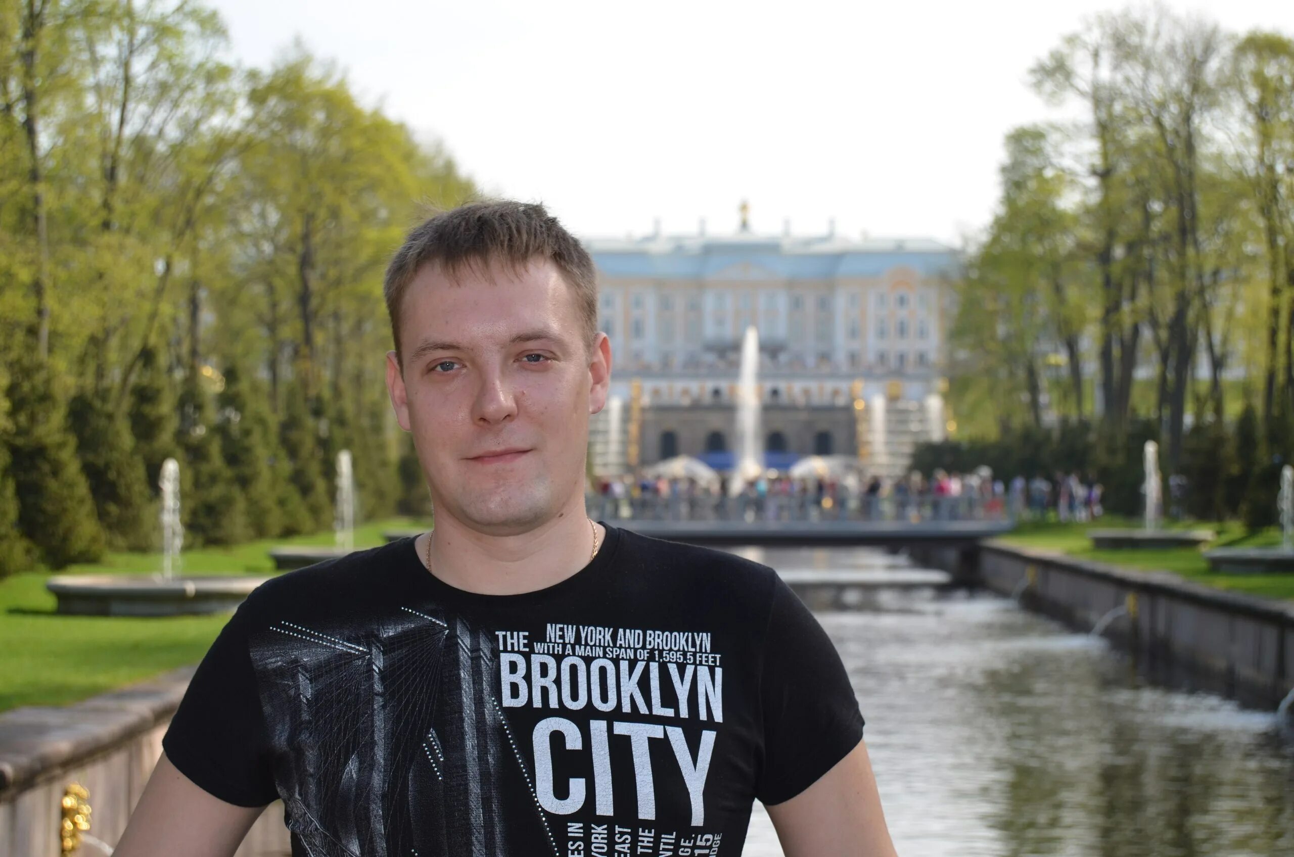 фото мужчин в питере. красивые мужчины питера. отдых мужчин в петербурге. It питер. красивые парни питера.