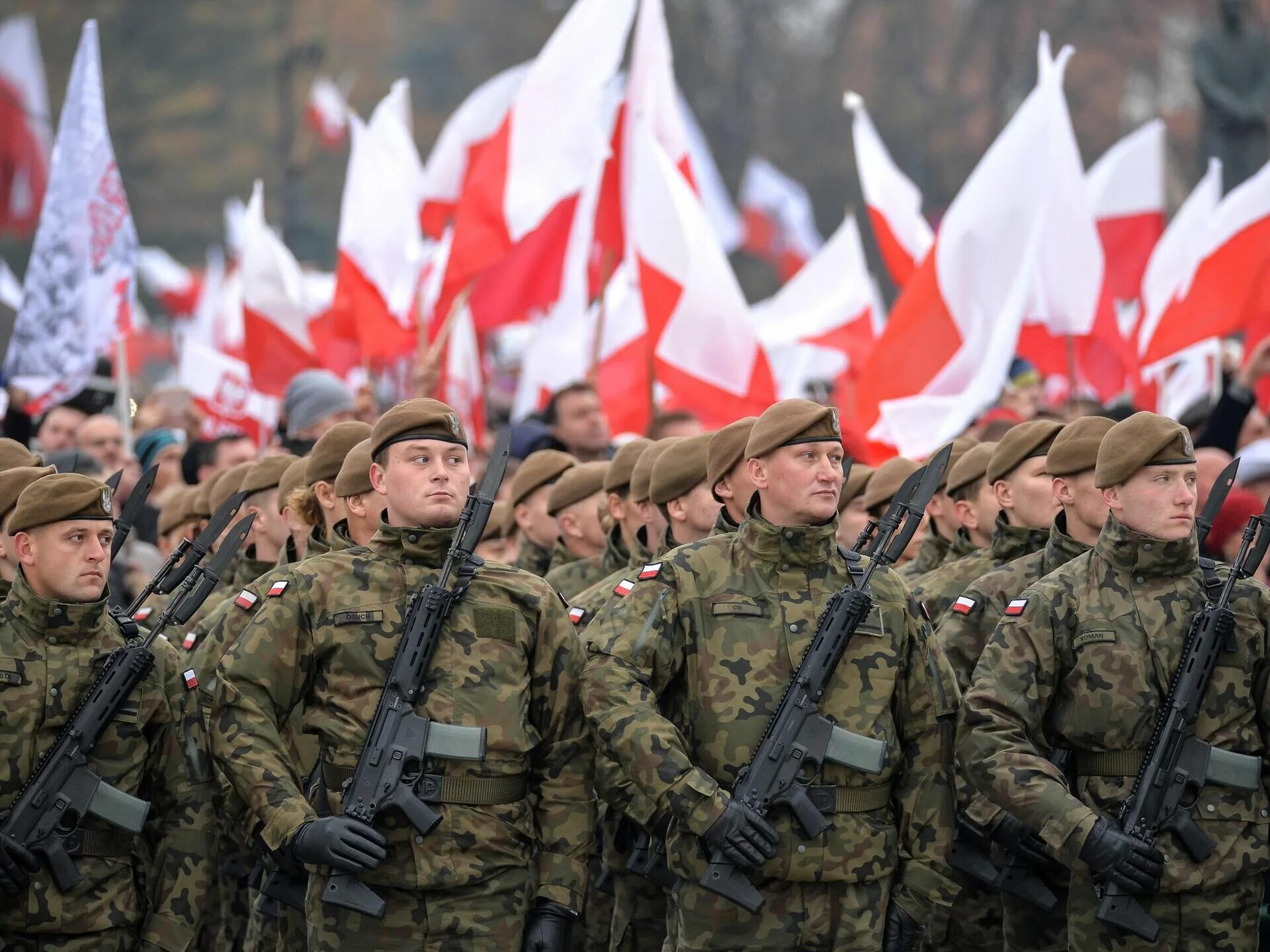 Польские войска. Солдат Российской армии. Армия РФ на Украине. Поляки в Украине войска.