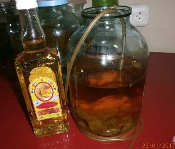 Настойка на янтаре польза. Янтарная настойка. Настойка на янтаре польза. Настойка на янтаре польза. Прусская янтарная настойка.
