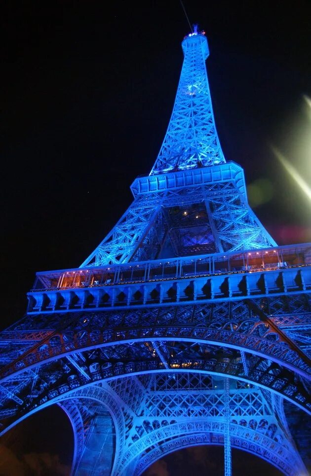 Останкинская телебашня 2000 год. Телевизионная башня в москве останкино. Оригинальный цвет эйфелевой башни. Телевизионная башня в москве останкино. Пизанская башня фото.