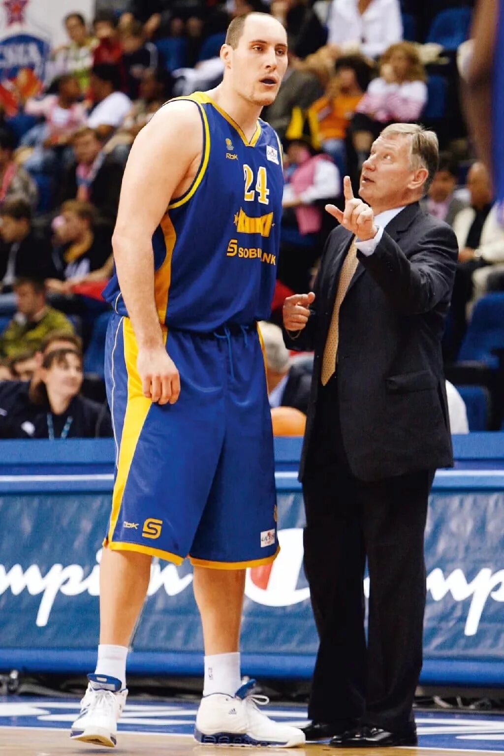 Самый высокий российский. Павел подкользин баскетболист. Павел подкользин нба. Здание мгу в москве. Самый высокий российский.