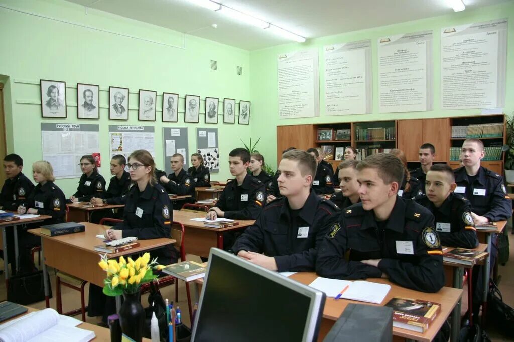 ГБПОУ колледж полиции Москва. Полицейский колледж в Тушино. Колледж полиции на Фабрициуса. Колледж полиции Октябрьское поле. Колледжи москвы после 9 мвд