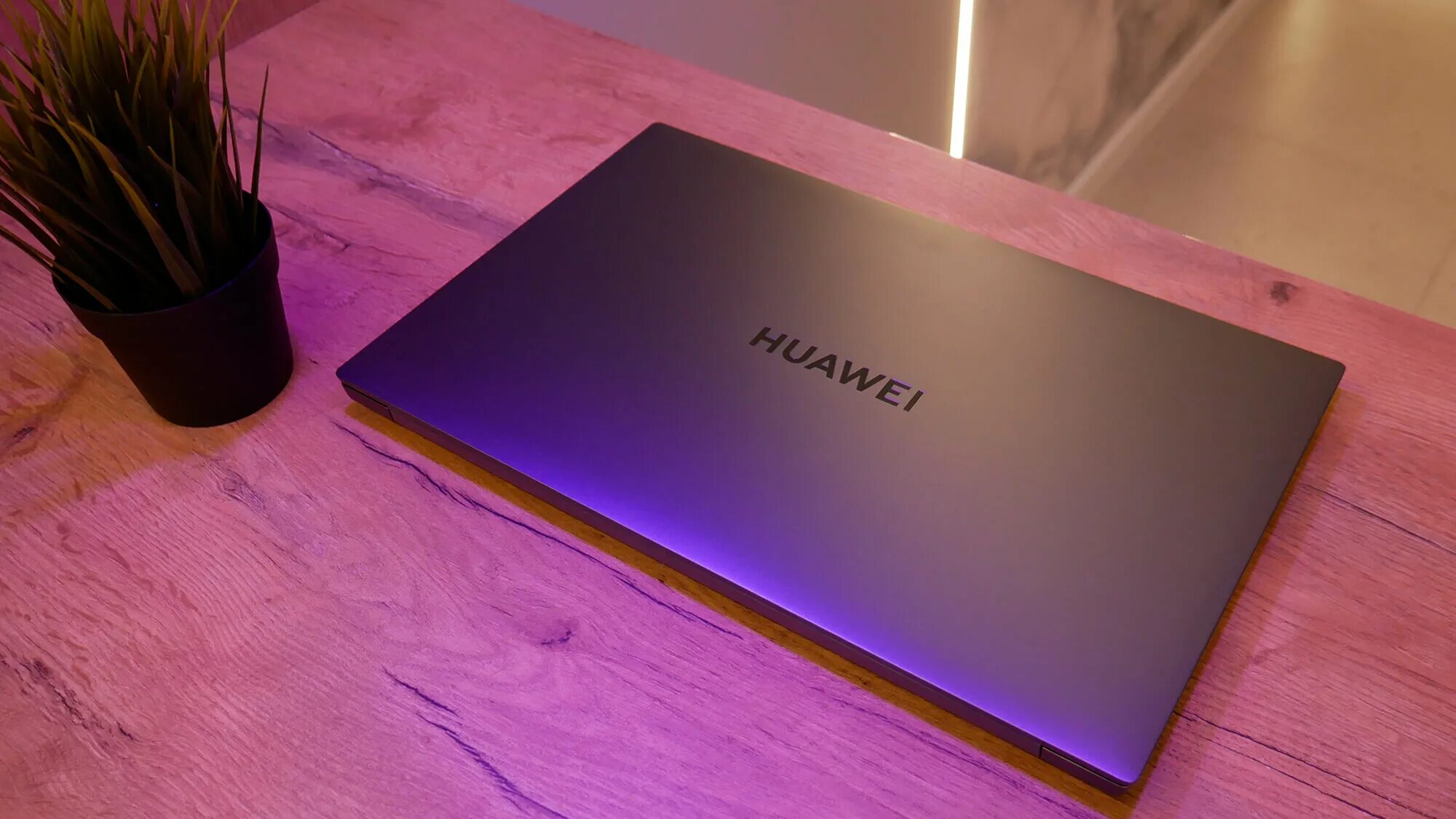 Ноутбук huawei matebook d16 space gray. Ноутбук Huawei MATEBOOK d16. Ноутбук Huawei MATEBOOK 16. Huawei MATEBOOK d16 2022. Ноутбук Huawei MATEBOOK D 16 16.1", IPS, AMD Ryzen 5 4600h.