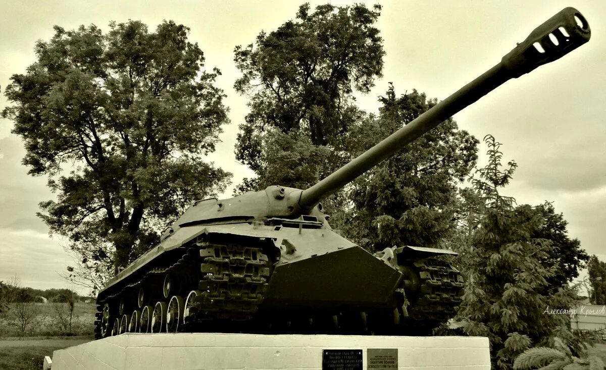 Тяжелый танк ис-3м. Танк ис-3м. Объект 703 ис-3. Щучий нос ис-3. Иосиф сталин 3.