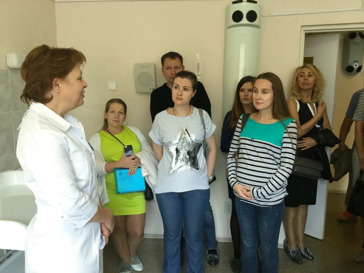 Серпухов женская консультация. Улица новаторов дом 3 родильный дом. Роддом день 3. Роддом 4 рязань. Обнинский роддом врачи.