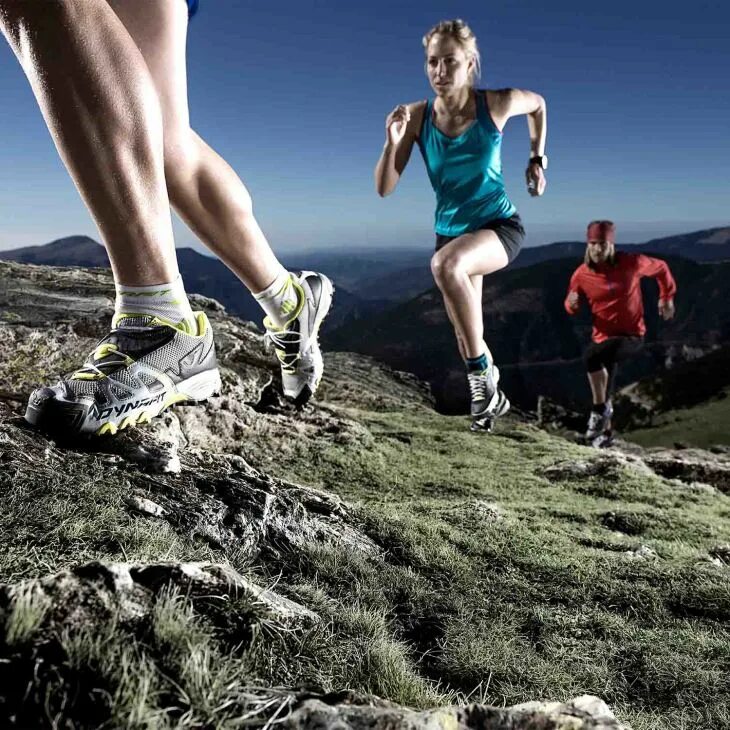 Бежим к цели вместе. Hit the ground running. Спорт бег. Run the ground. Красивый бег.