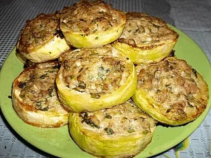 Жареные кабачки фаршем