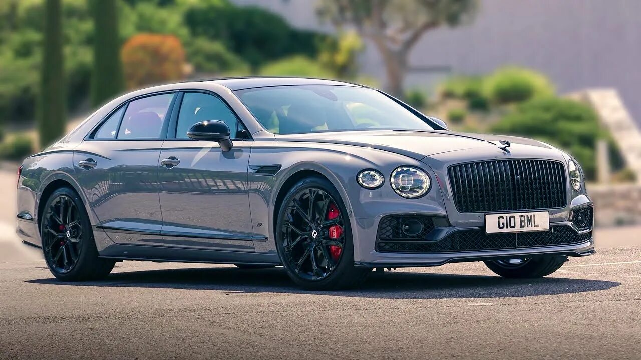 C m b 2025. Bentley continental flying spur 2025. мерседес бентли 2025. bentley bentayga 2025. bentley flying spur mulliner 2025.