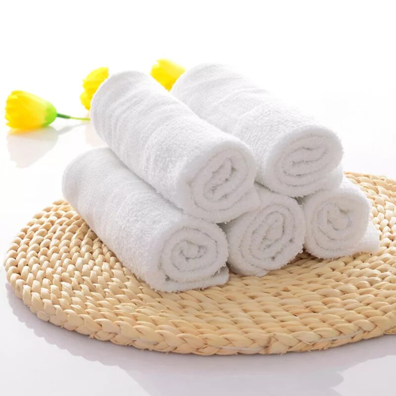 Ручные полотенца. Towel Set полотенца best quality. Полотенце для лица. Полотенце для рук. Полотенца в корзинке.