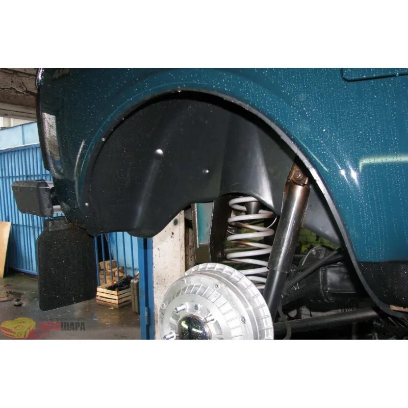 Подкрылки нива 2121 комплект. Подкрылки на ниву 21214. Подкрылки на ниву 21214. Подкрылки на ниву 21214. Подкрылки петропласт на ниву 21214.