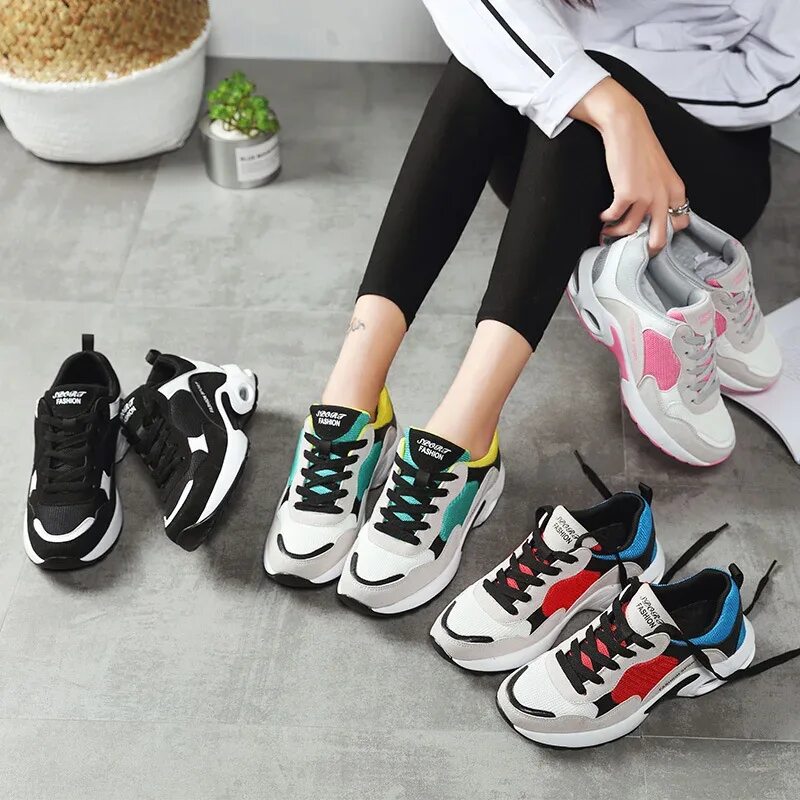 Модная обувь кроссовки. Кроссовки модные фашион спорт. Sport Fashion Shoes женские кроссовки 2022. Модные кросовкиженские. Модные молодежные кроссовки.