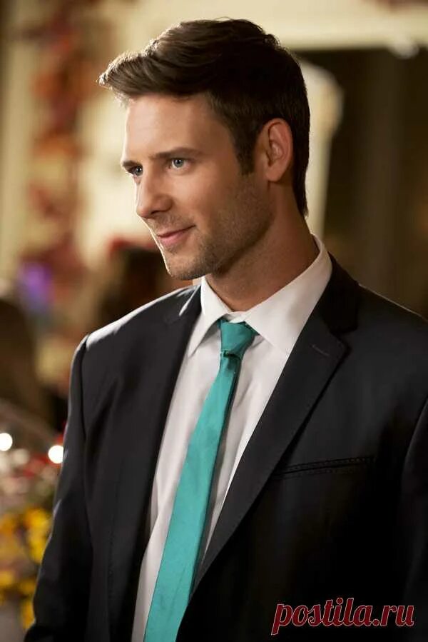 Стив ланд царство. Стив лунд царство. Стив экхардт актер. Стив ланд укушенная. Стив ланд.