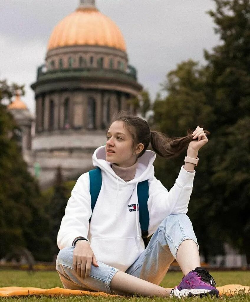 Катя где она. Екатерина мясникова/катеридзе. катя мясникова катеридзе. катя мясникова katosik. екатерина мясникова и эдисон.