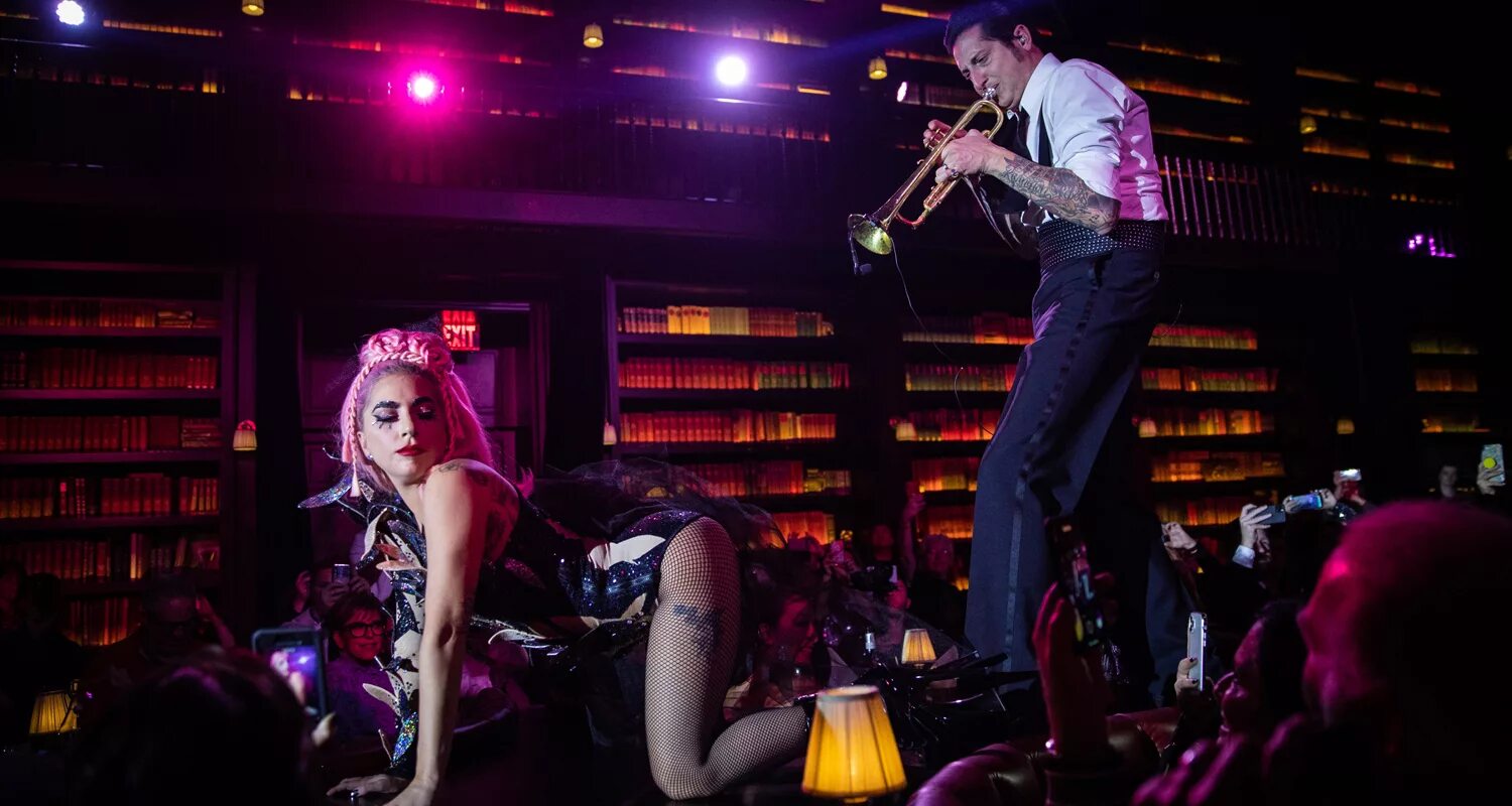 дарк лаунж ростов береговая. дарк лаунж. дарк лаундж набережная ростов гагарина. Gaga people at the park. кальянная дарк.