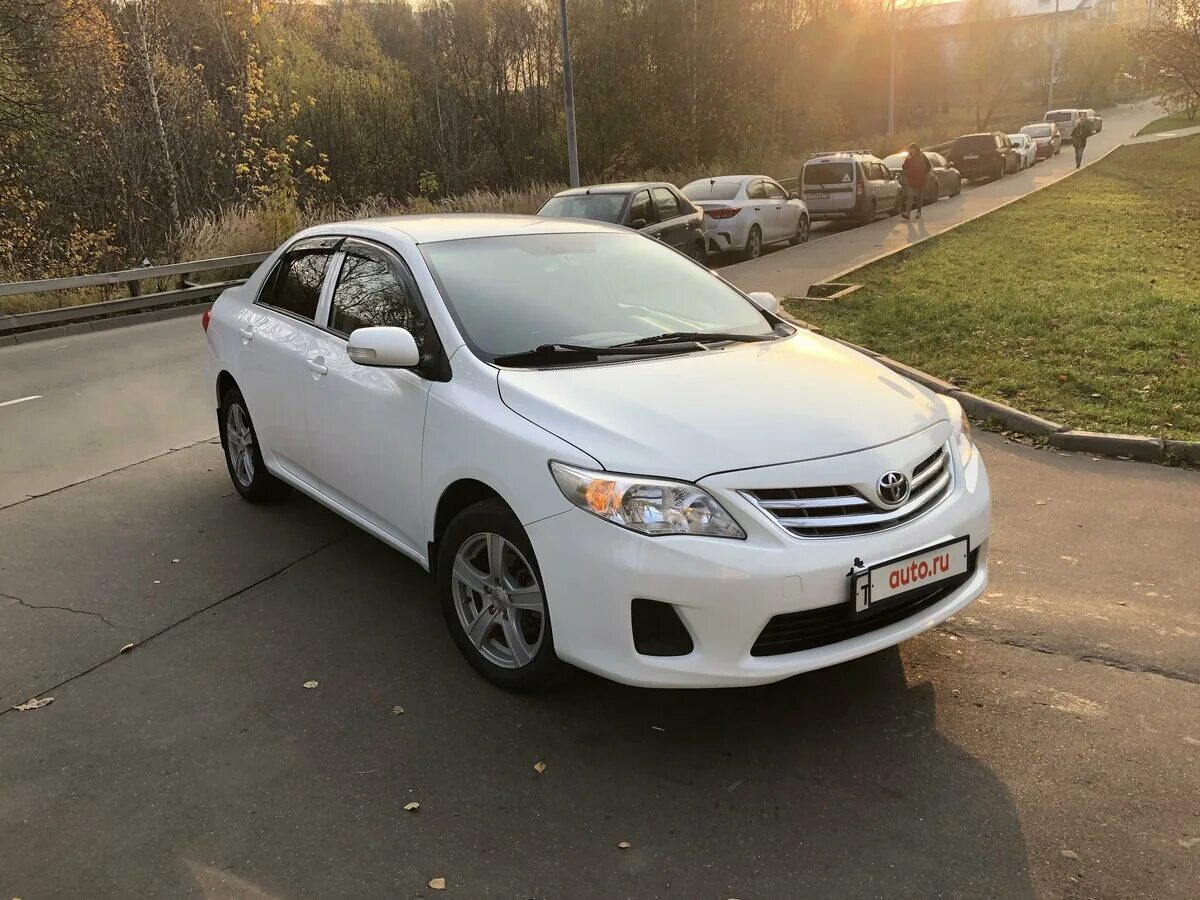 Купить королла 2011. Toyota Corolla 2011. Тойота Королла 2011 белая. Toyota Corolla 2010. Тойота Королла 2011 года.