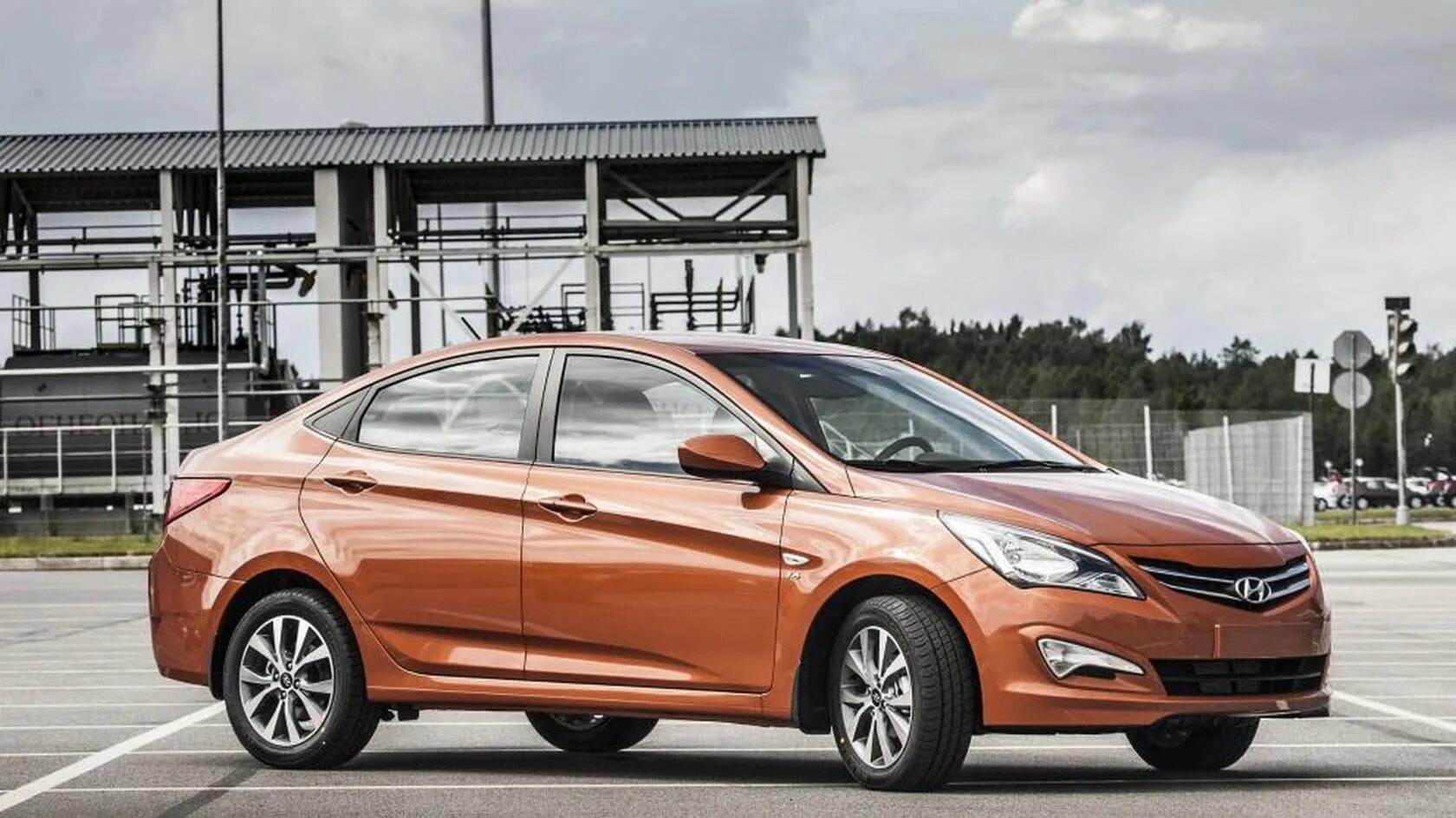 Солярис машина фото. Hyundai Solaris 2014. Hyundai Solaris 2016. Hyundai Solaris 2014 седан. Хендай Солярис 2016.