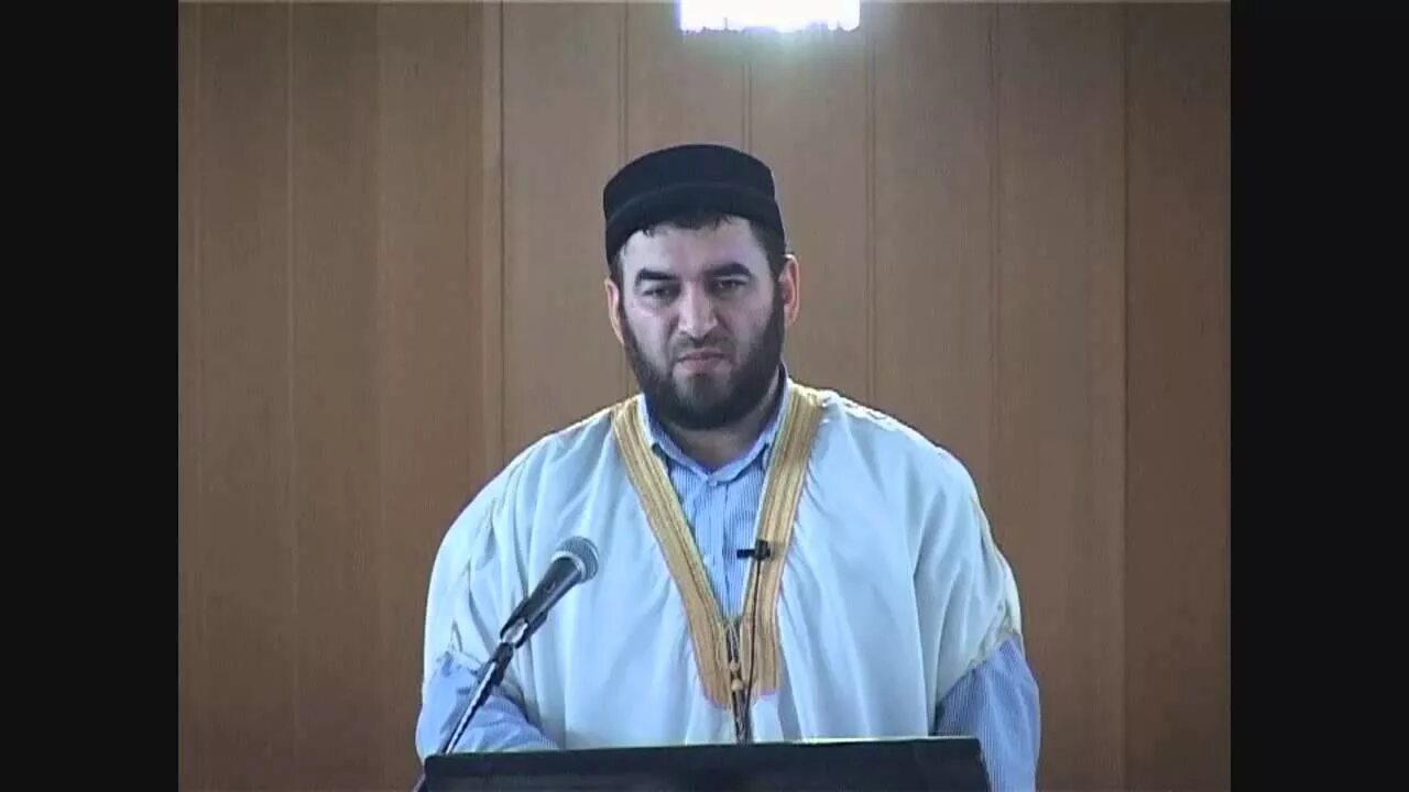 Ханафитский мазхаб книга. Шуайб аль майдани. Абу шуайб аль майдани. Доктор абу шуайб. Абу шуайб аль майдани.