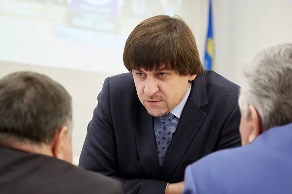 Мэр тобольска. Мэр тобольска. Мэр тобольска. Афанасьев максим викторович тобольск. Глава тобольска максим афанасьев.