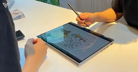 Flip oled