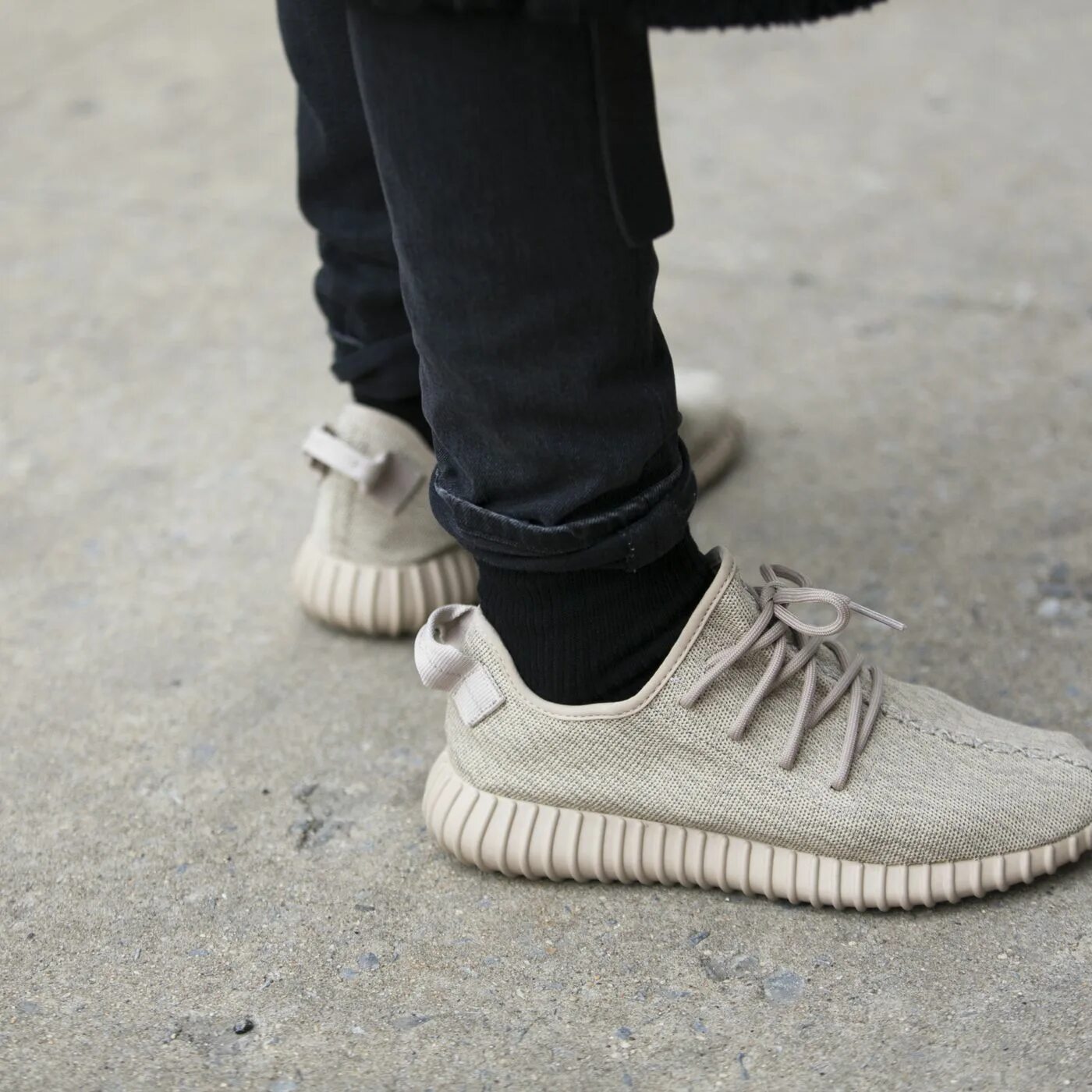 Adidas Yeezy Boost 350. Adidas Yeezy Boost 950. Кроссовки ИЗИ кани Вест. Adidas Yeezy 720. Кроссовки спортивные yeezy boost