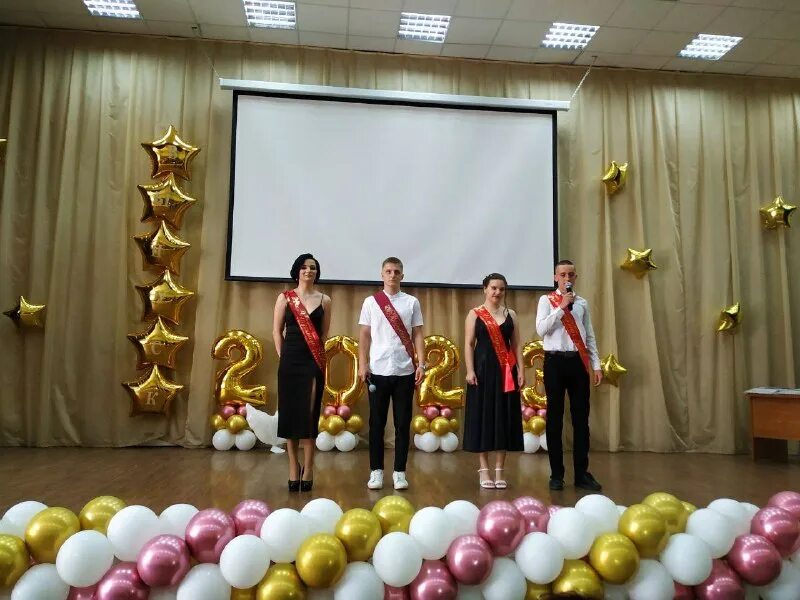 Школа 1 домодедово. Маоу сош 1 домодедовская школа. Город домодедово школа 4. Маоу домодедовская сош 1. Первая школа домодедово.