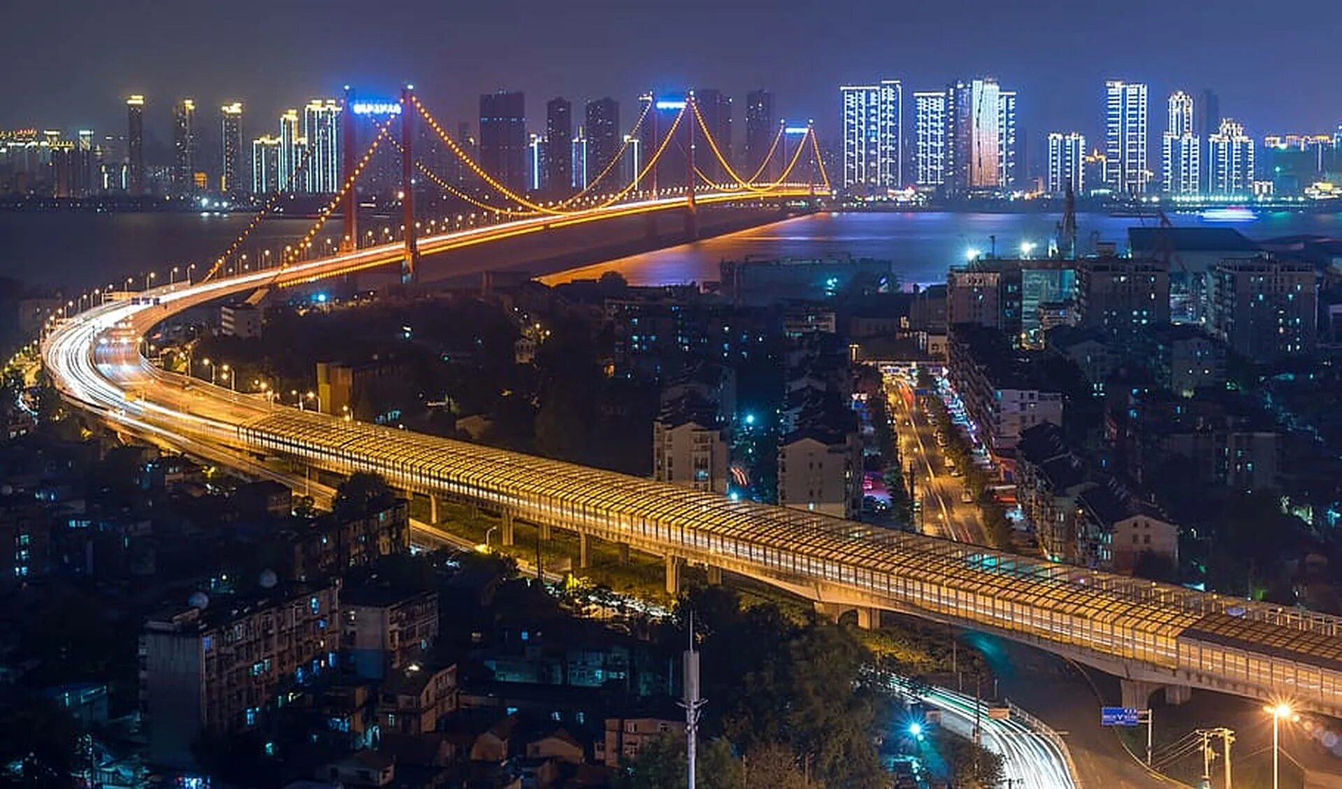 Ухань хард. Ухань китай. ухань мост через реку янцзы. wuhan китай. ухань достопримечательности.