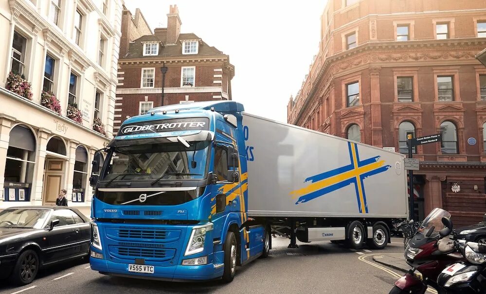 Ивеко стралис 500. Прицеп great dane реф. City trailer. City trailer. Fruehauf полуприцеп pjd sa3.