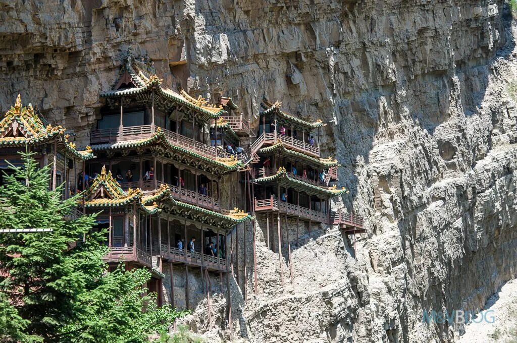Храм парящего. Висячий монастырь сюанькун-сы китай 2023. Висячий храм ханьшань. Монастырь сюанькун-сы, китай. Монастырь сюанькун-сы, китай.