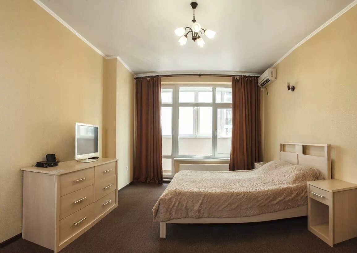 Вторичка краснодар. Красивые квартиры в краснодаре. Сниму квартиру краснодар кубгу. Сниму квартиру краснодар кубгу. Кубанская набережная квартиры.