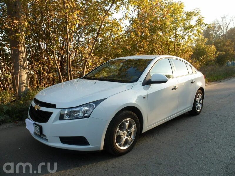 Шевроле круз 2010 купить. Chevrolet Cruze 2010. Chevrolet Cruze 2010 белый. Шевроле Круз 1.8 2010. Шевроле Круз 2010 1.6.