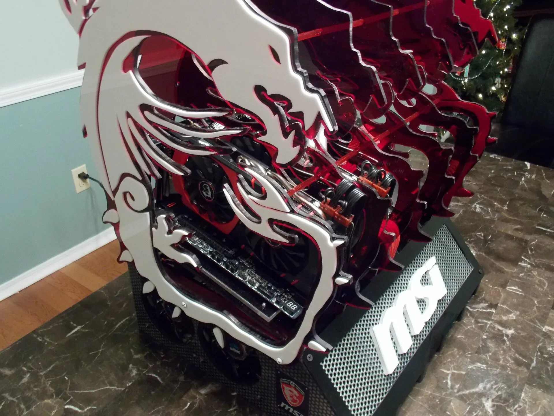 Компьютер dragon. Системный блок msi dragon. мси ред драгон. корпус ред драгон. корпус msi dragon.