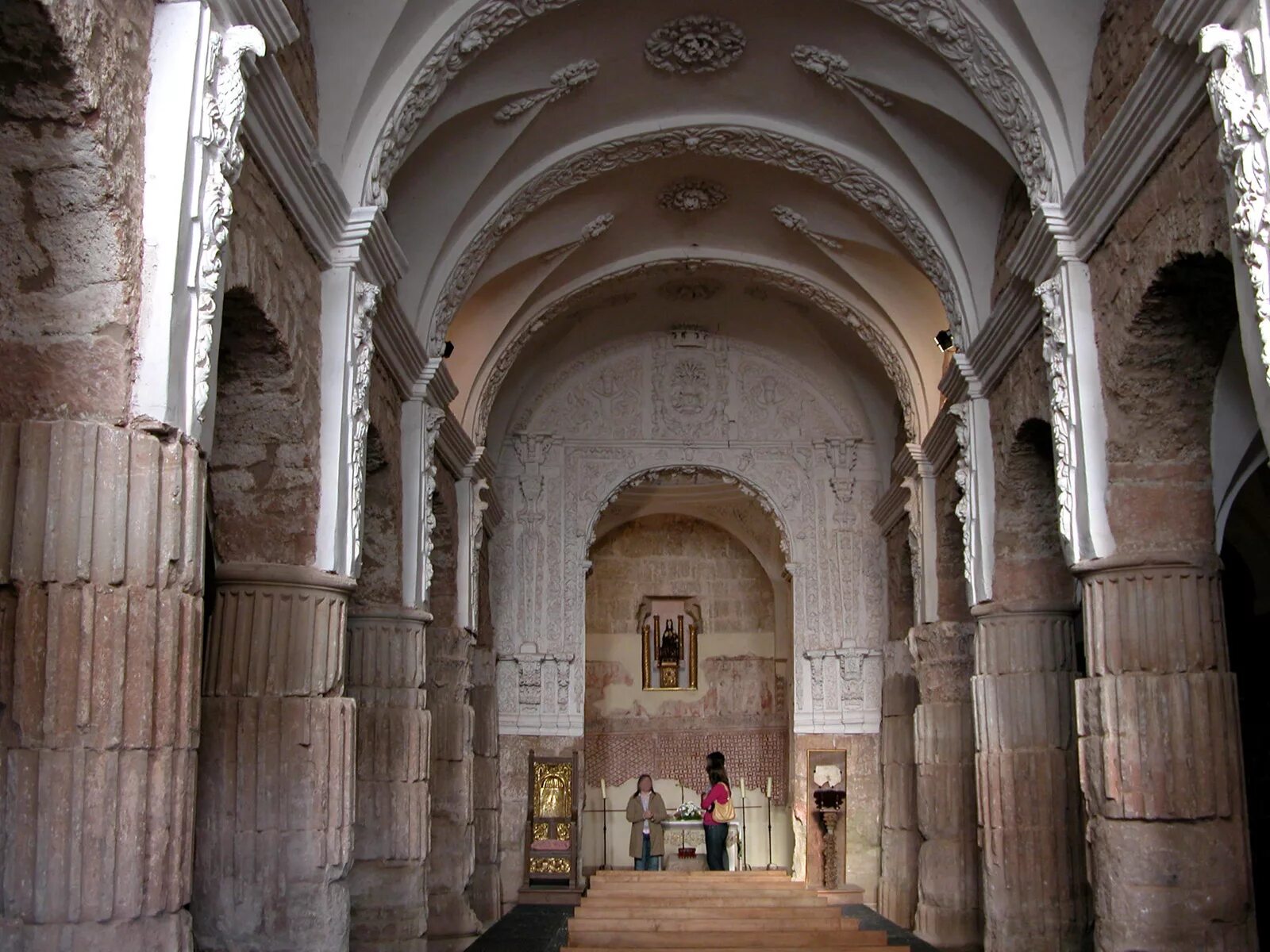 Maria de los. Basilica de Santa Maria. Лос Аркос Испания.