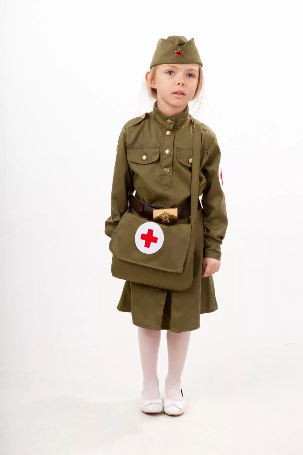 Военный костюм 9 мая. Костюм "Военная медсестра" 146. Костюм военной медсестры. Костюм Солдатка Пуговка. Дети в военной форме.