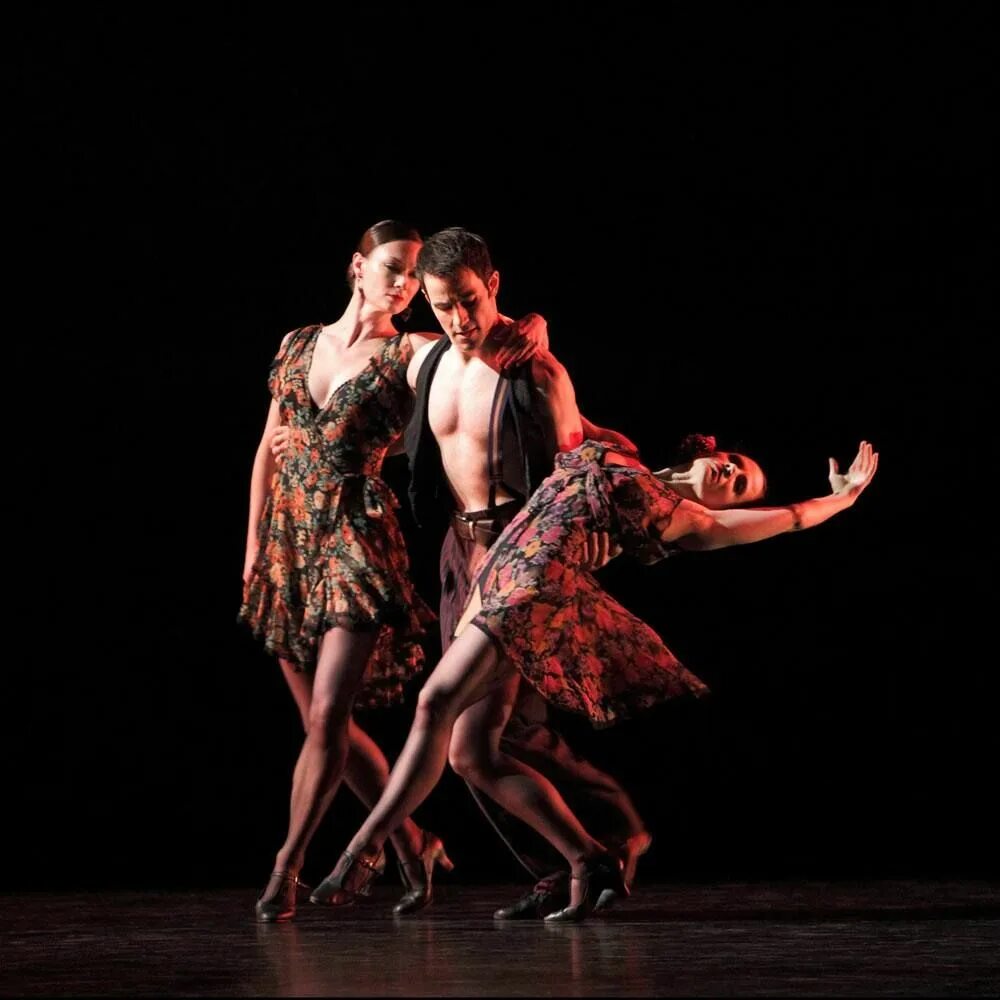 Modern americans. Paul Taylor Dance Company. Прощание балет Пьяццолла. Пол Тейлор семь новых танцев. Taylor Dancer.