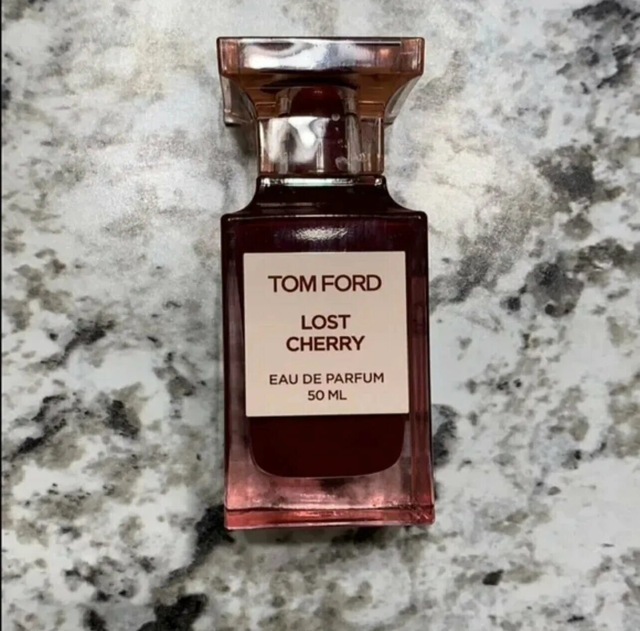 Том форд черри похожие. Tom Ford Lost Cherry 50 ml. Lost Cherry Tom Ford 100мл. Том Форд лост черри 30 мл. Tom Ford "Lost Cherry Eau de Parfum" 50 ml.