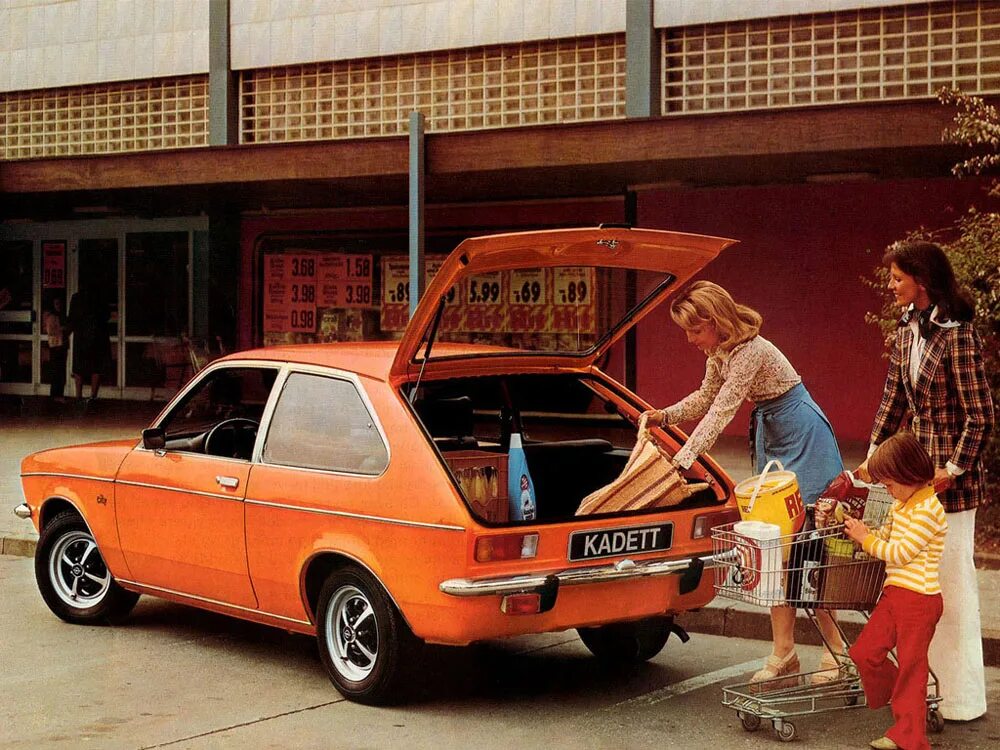 Opel Kadett c 1977. Opel Kadett 1975. Opel Kadett 1973. Опель кадет 1976.