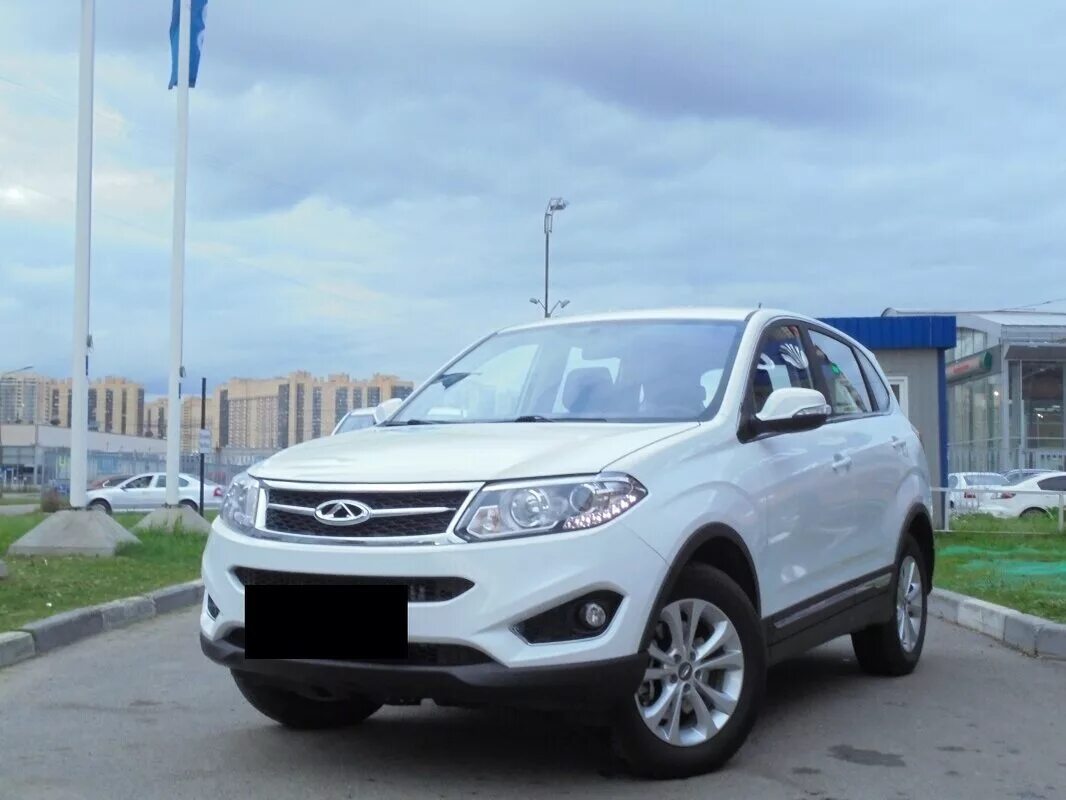 Купить chery tiggo 5. Tiggo 5 White. Chery Tiggo 5 белая. Чери Тигго 5 белый. Чери Тигго 14 года.