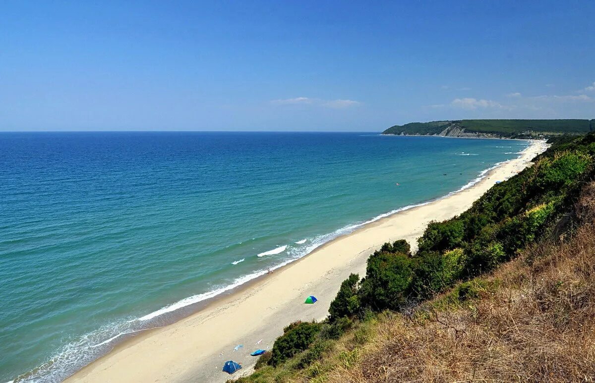 Лучшее побережье черного моря. Иракли Болгария. Пляж Иракли Болгария. Дикий пляж Иракли Болгария. Иракли море.