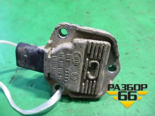 Датчик уровня масла HELLA 6pr008079-081. Датчик масла VW Touareg. 6pr-009 210-00. Датчик уровня масло Туарег 2008 дизель. Тигуан датчик уровня масла