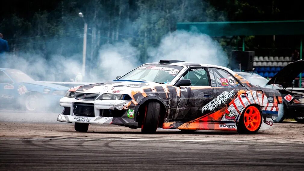 Mark drift. Toyota mark 2 дрифт. toyota mark 2 100 дрифт.
