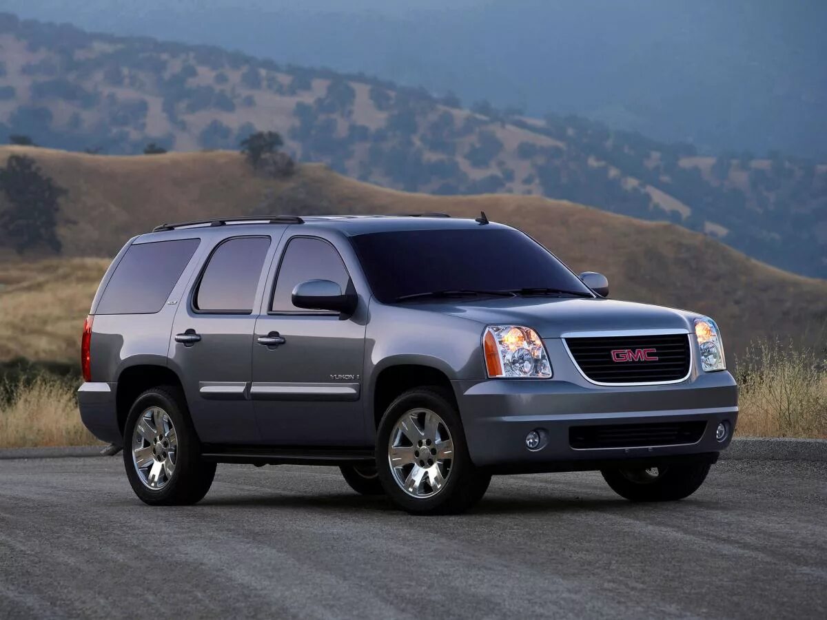 Автомобиль gmc. GMC Yukon gmt900. GMC Yukon 2007. GMC Yukon 3 поколение. GMC Yukon Denali 2007.